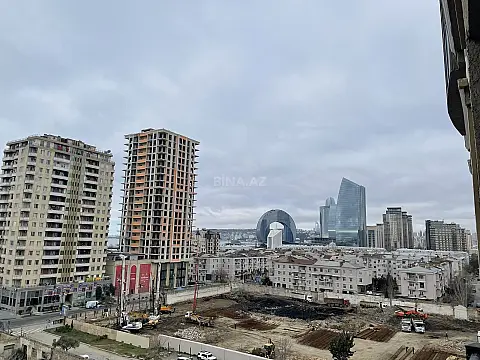 Kirayə verilir 3 otaqlı mənzil 120 m²