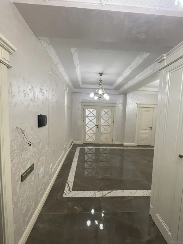 Kirayə verilir 3 otaqlı mənzil 120 m²