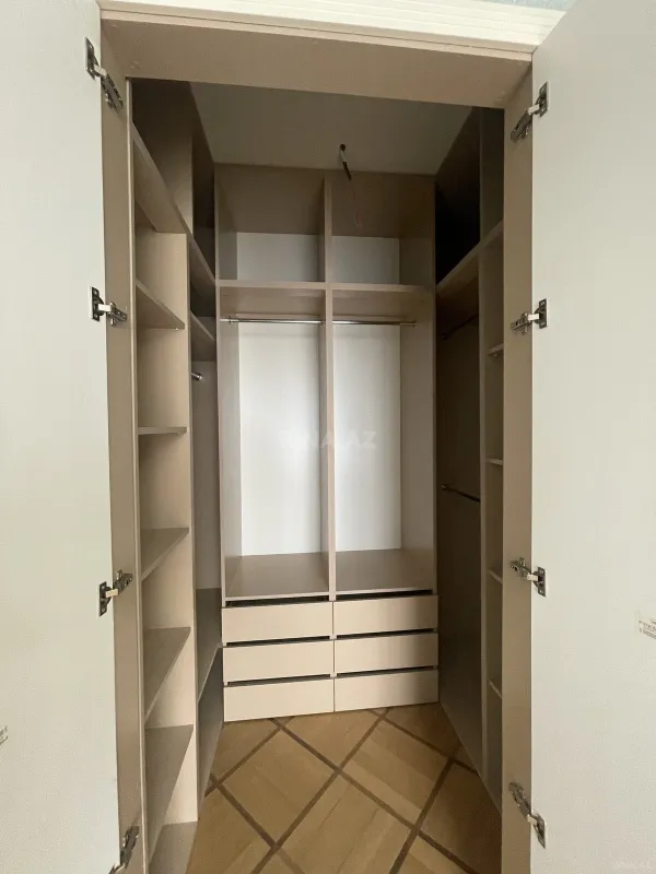 Kirayə verilir 3 otaqlı mənzil 120 m²