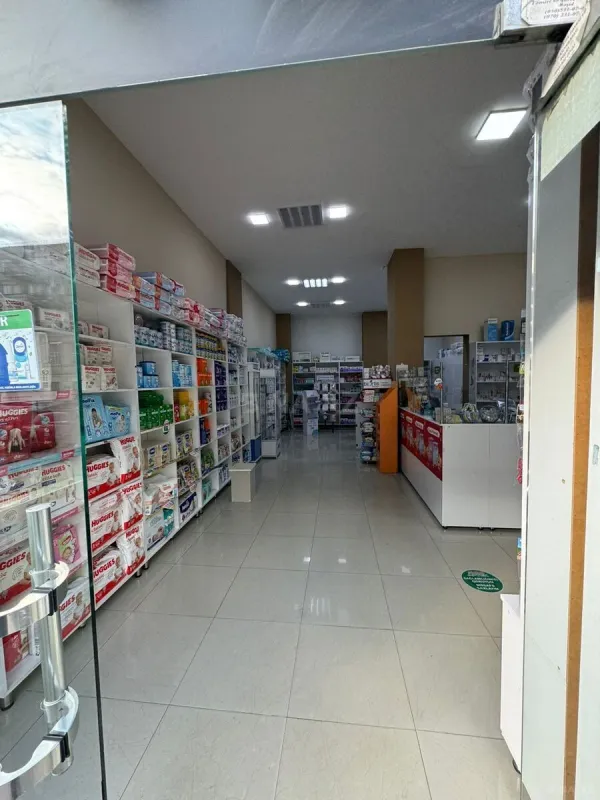 Satılır obyekt 137.7 m²