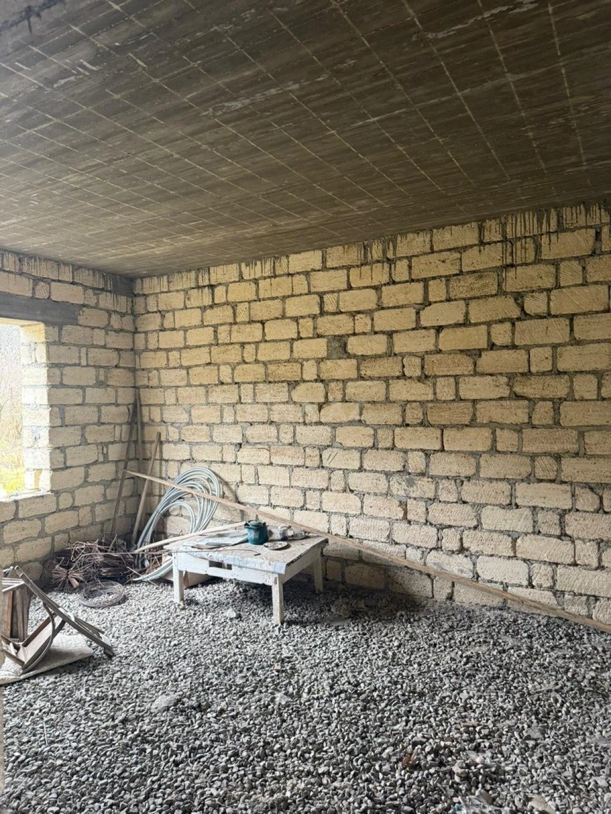 Satılır 8 otaqlı həyət evi 260 m²