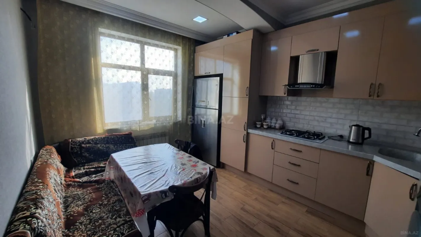 Satılır 2 otaqlı mənzil 80 m²