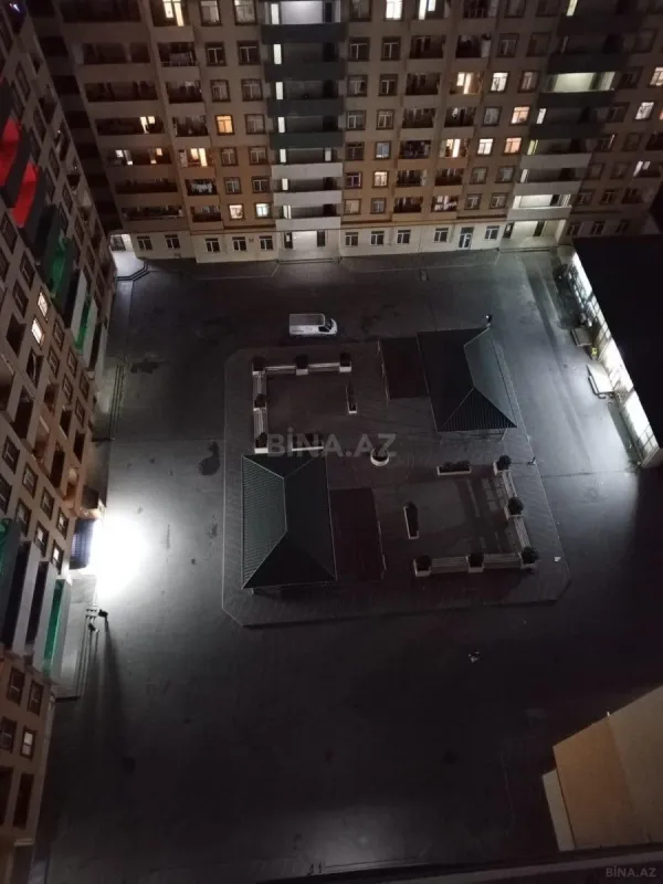 Satılır 3 otaqlı mənzil 124 m²