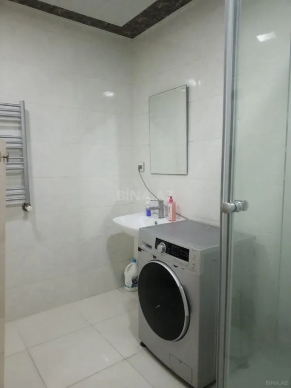 Satılır 3 otaqlı mənzil 124 m²