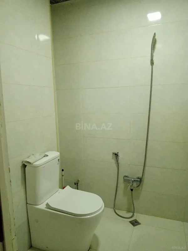 Satılır 3 otaqlı mənzil 124 m²