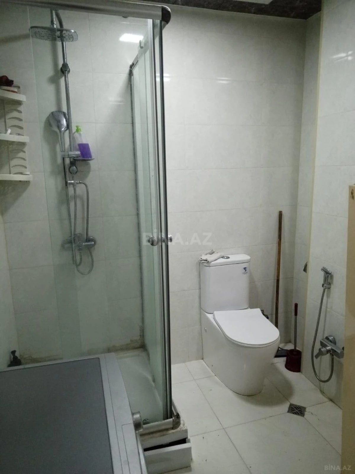 Satılır 3 otaqlı mənzil 124 m²