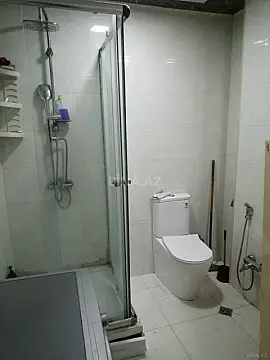 Satılır 3 otaqlı mənzil 124 m²