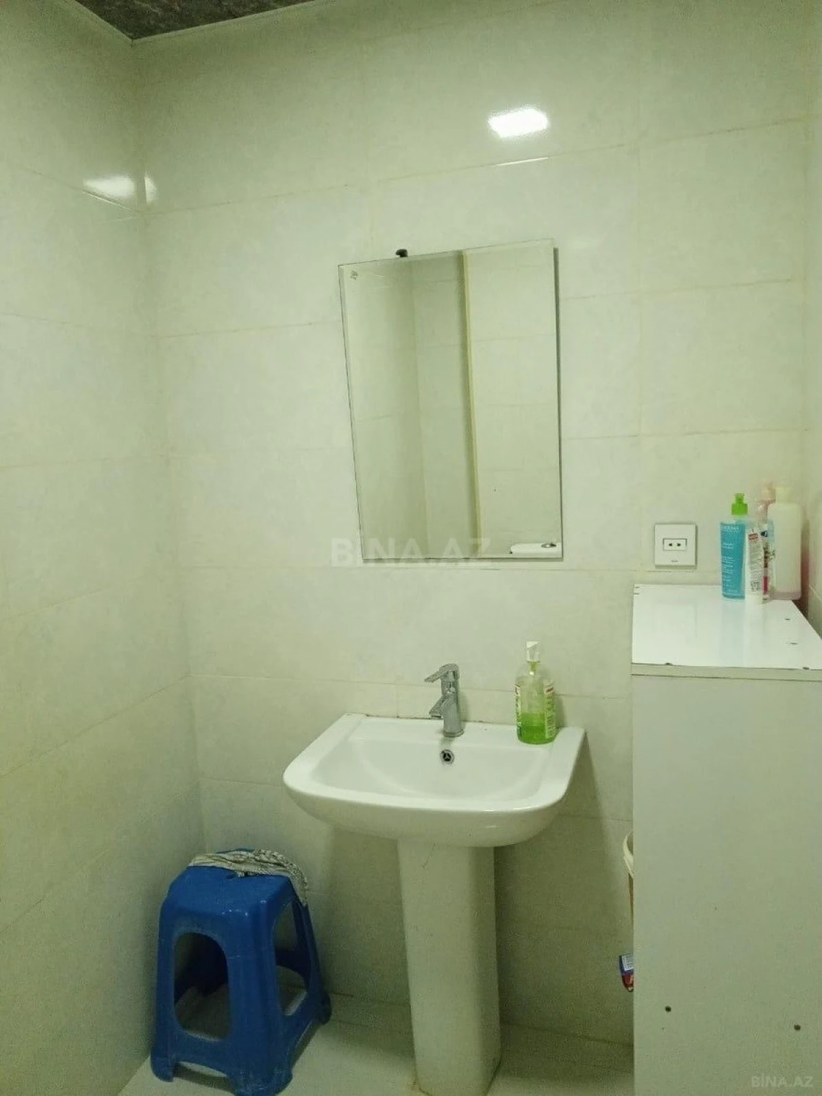 Satılır 3 otaqlı mənzil 124 m²