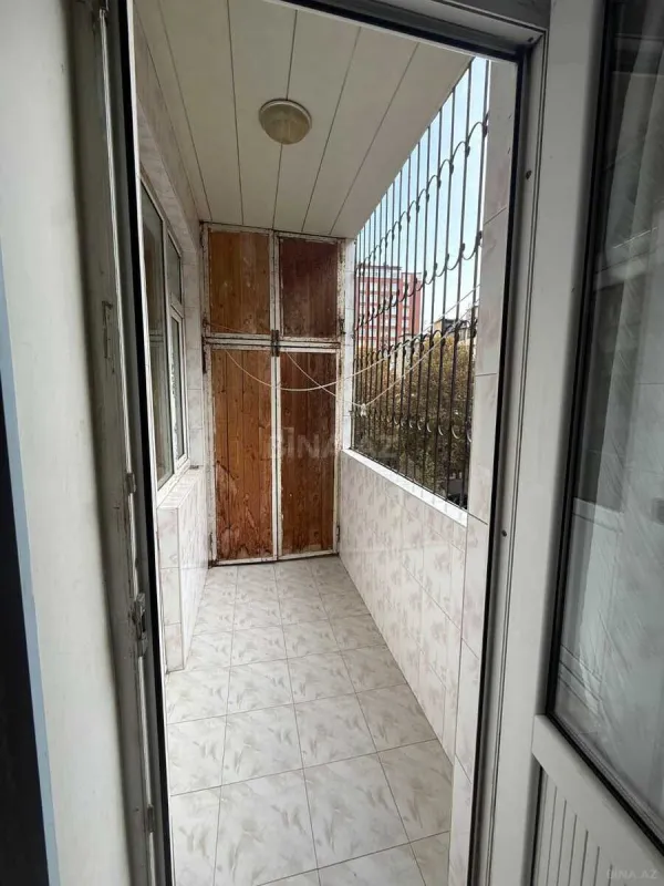 Satılır 3 otaqlı mənzil 130 m²