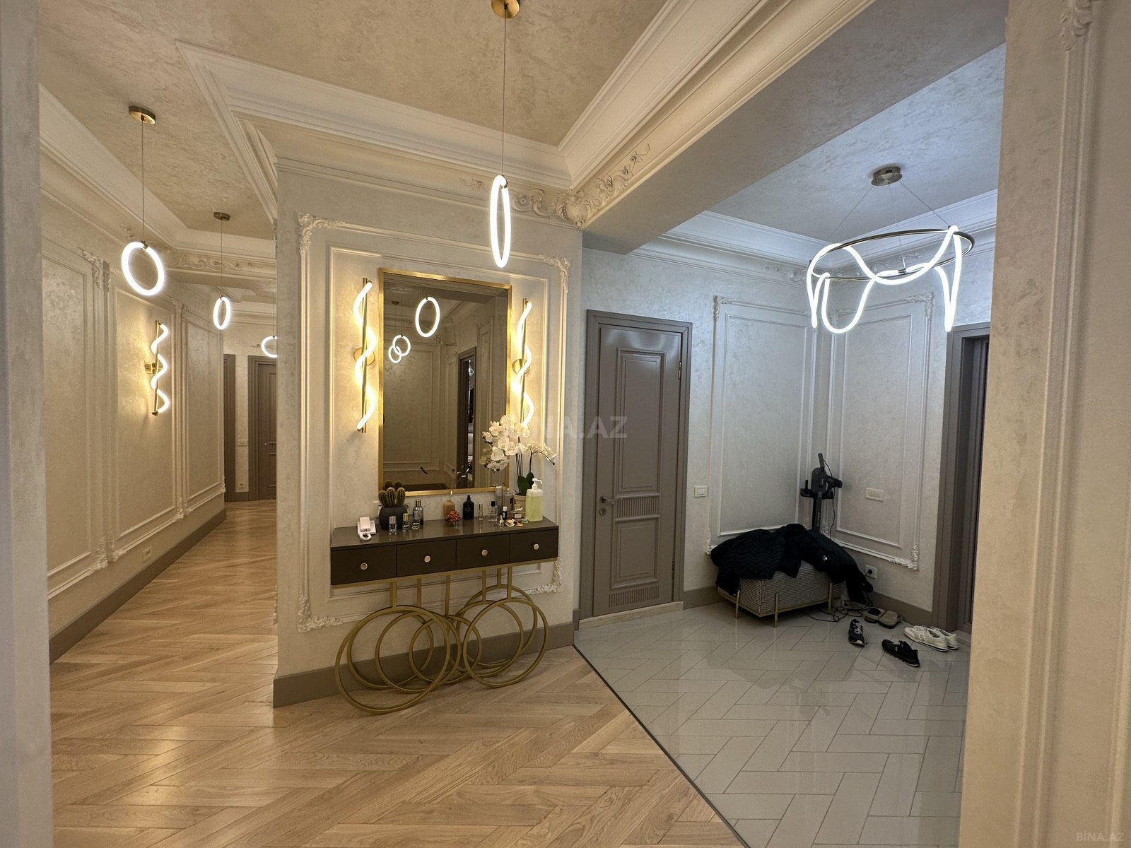 Satılır 7 otaqlı mənzil 220 m² — Bakı, Nərimanov 7 otaq 220.00 m²