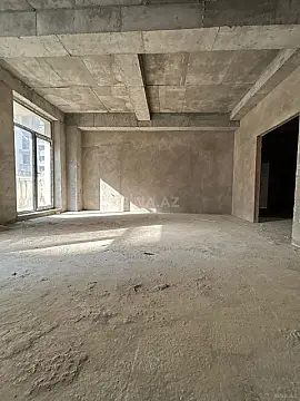 Satılır 5 otaqlı mənzil 192 m²