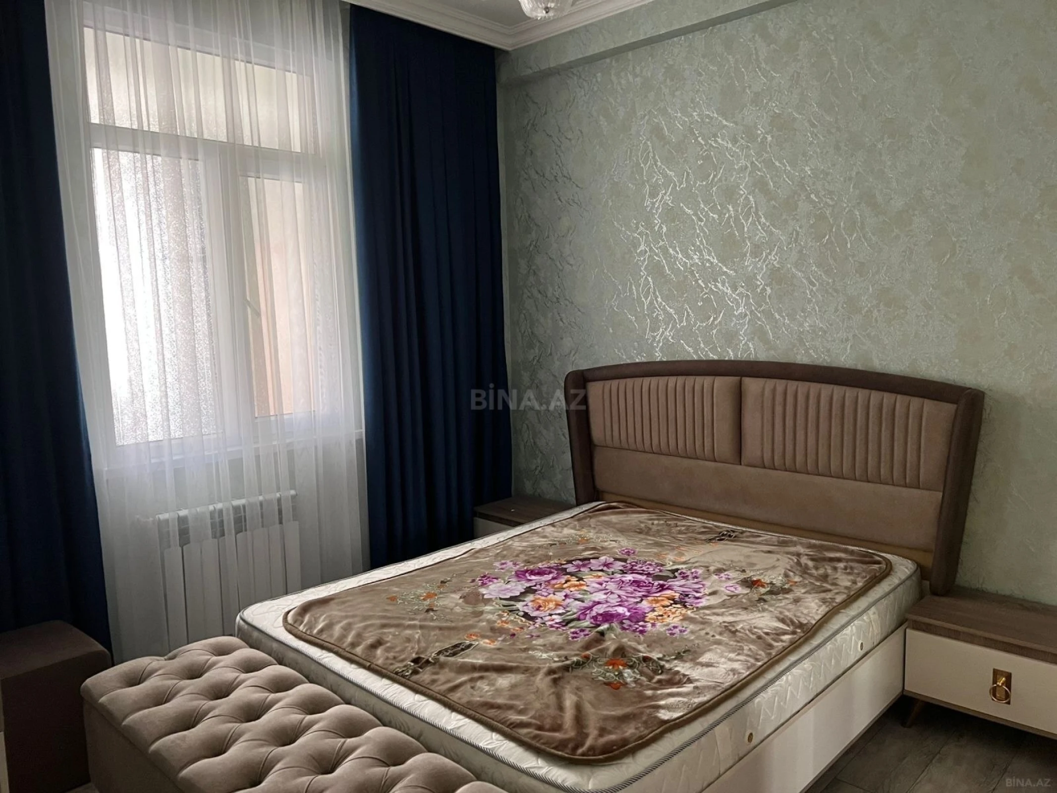Satılır 2 otaqlı mənzil 92 m²