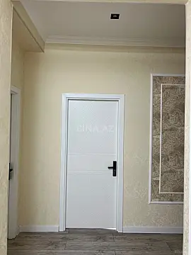 Satılır 2 otaqlı mənzil 92 m²
