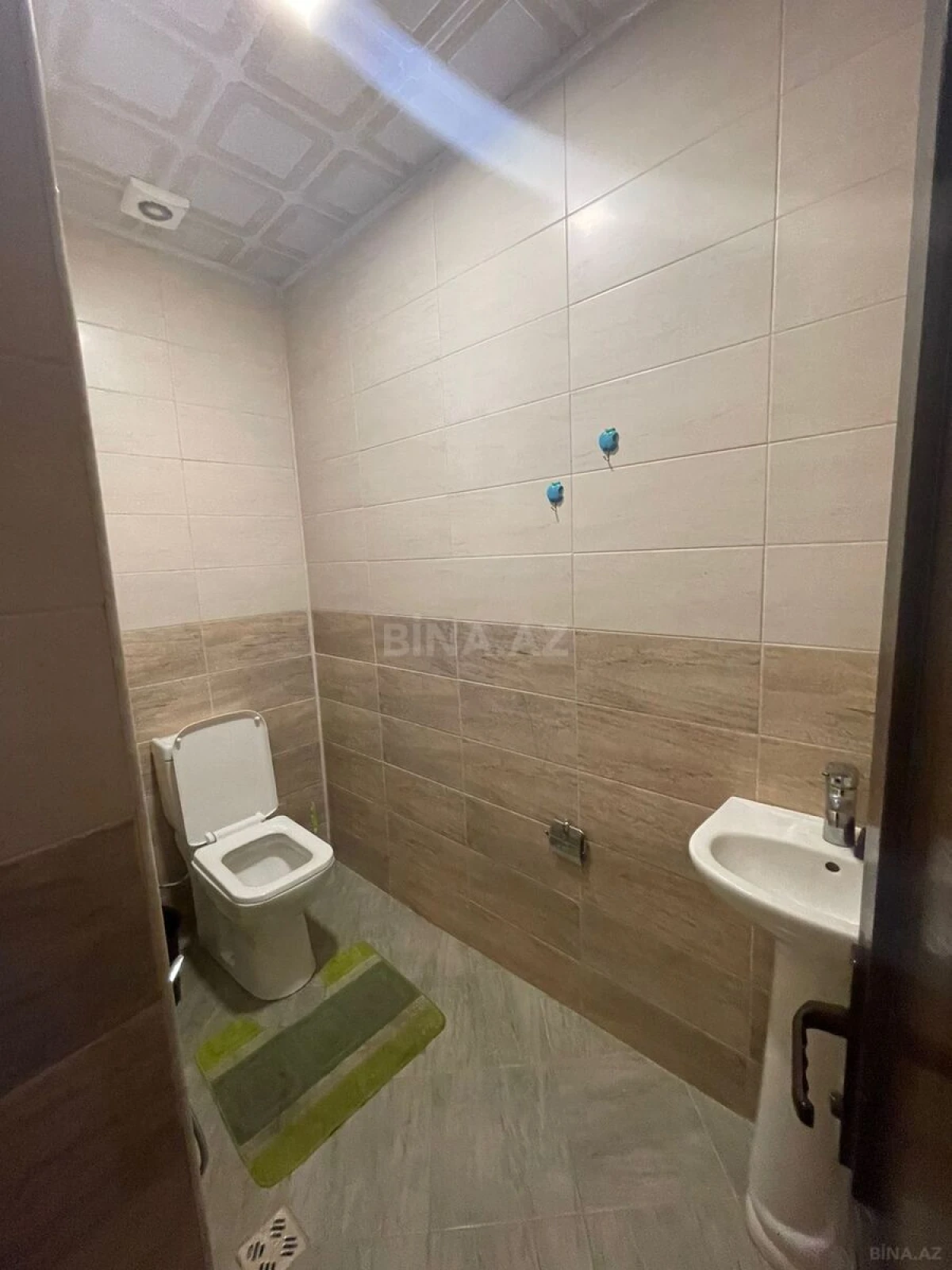 Satılır 5 otaqlı həyət evi 350 m²