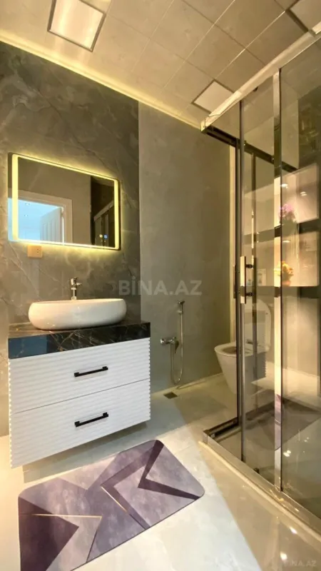 Satılır 3 otaqlı mənzil 105 m²