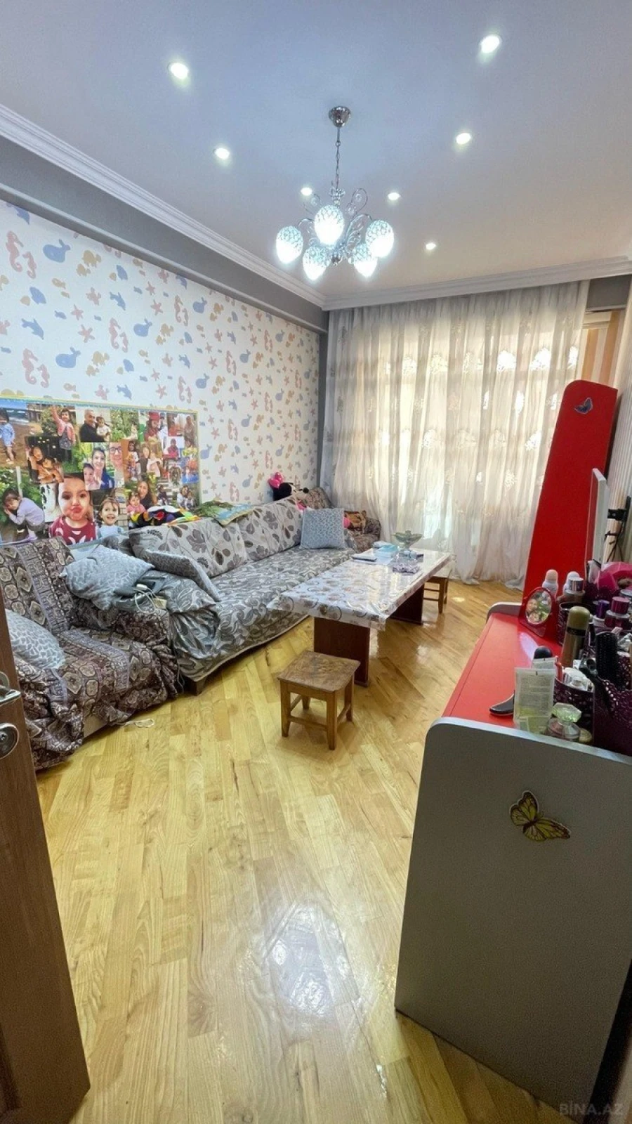 Satılır 4 otaqlı mənzil 110 m²
