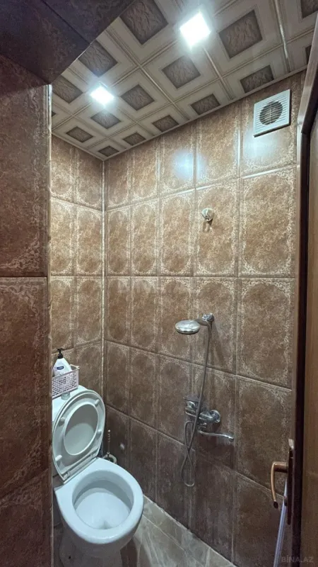 Satılır 4 otaqlı mənzil 110 m²