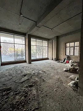 Satılır obyekt 340 m²