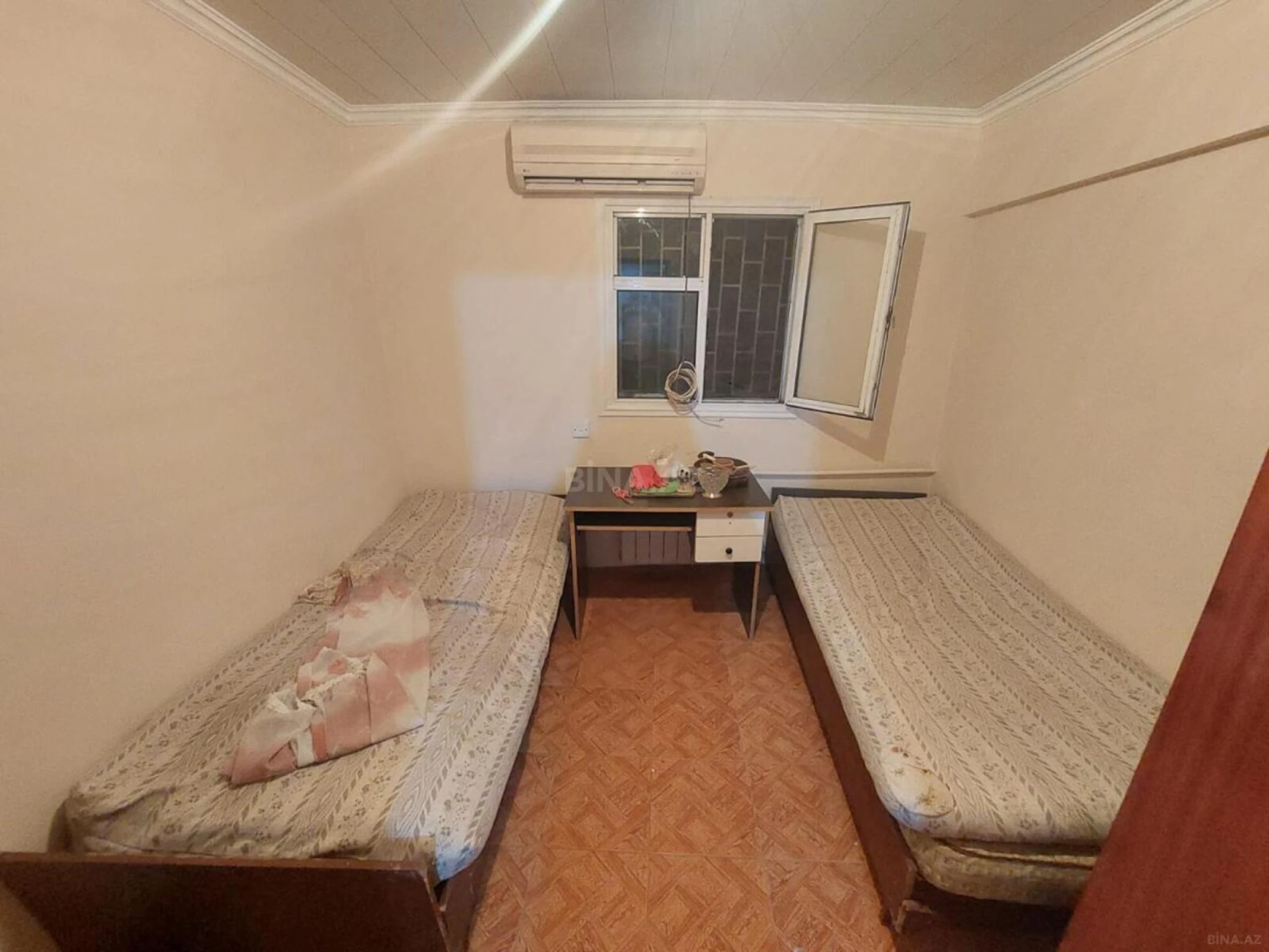 Satılır 4 otaqlı mənzil 75 m²