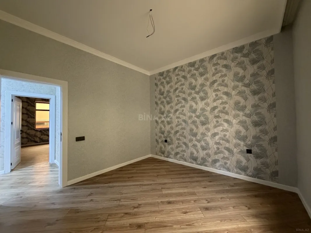 Satılır 6 otaqlı həyət evi 260 m²
