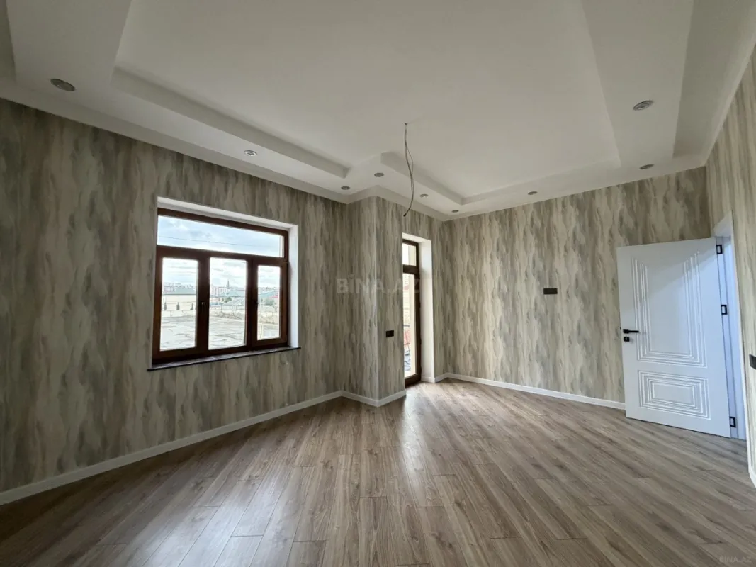 Satılır 6 otaqlı həyət evi 260 m²