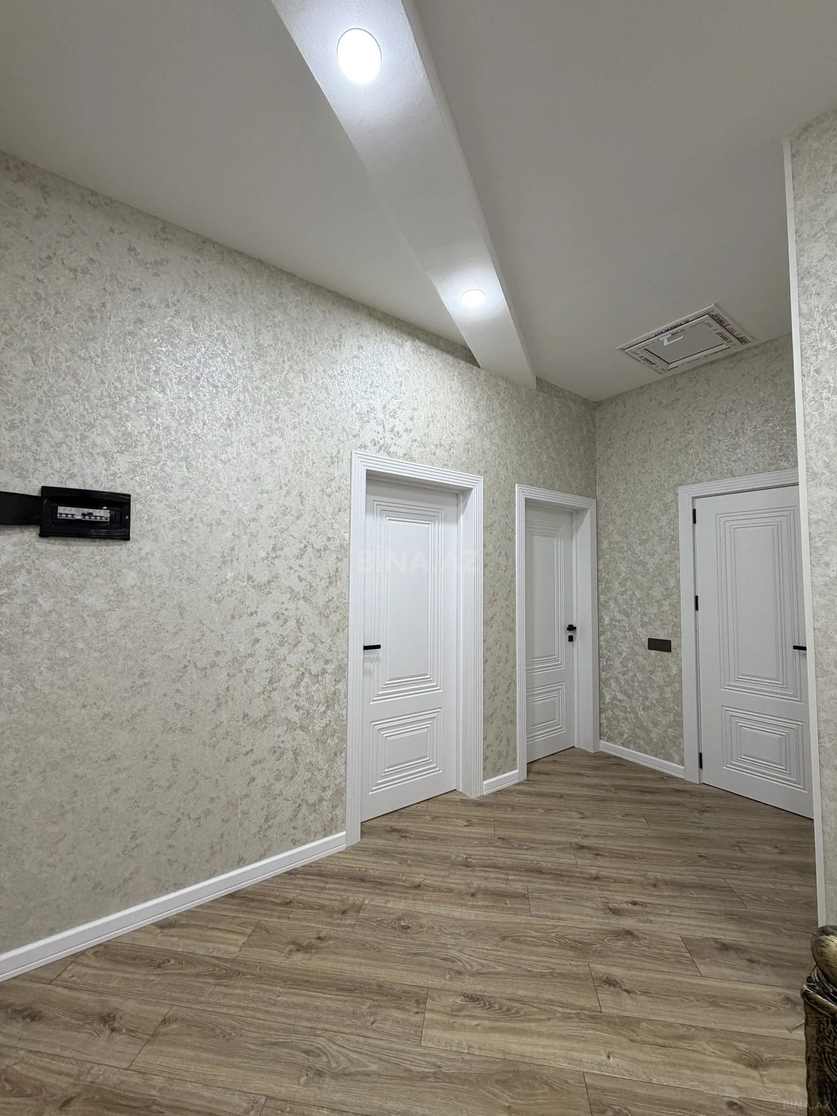 Satılır 6 otaqlı həyət evi 260 m²