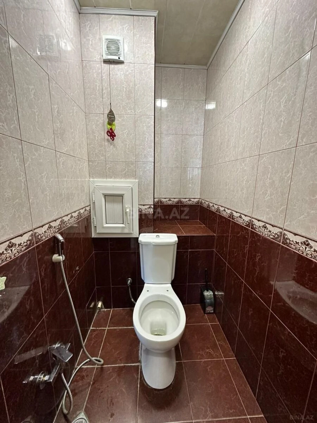 Kirayə verilir 2 otaqlı mənzil 110 m²