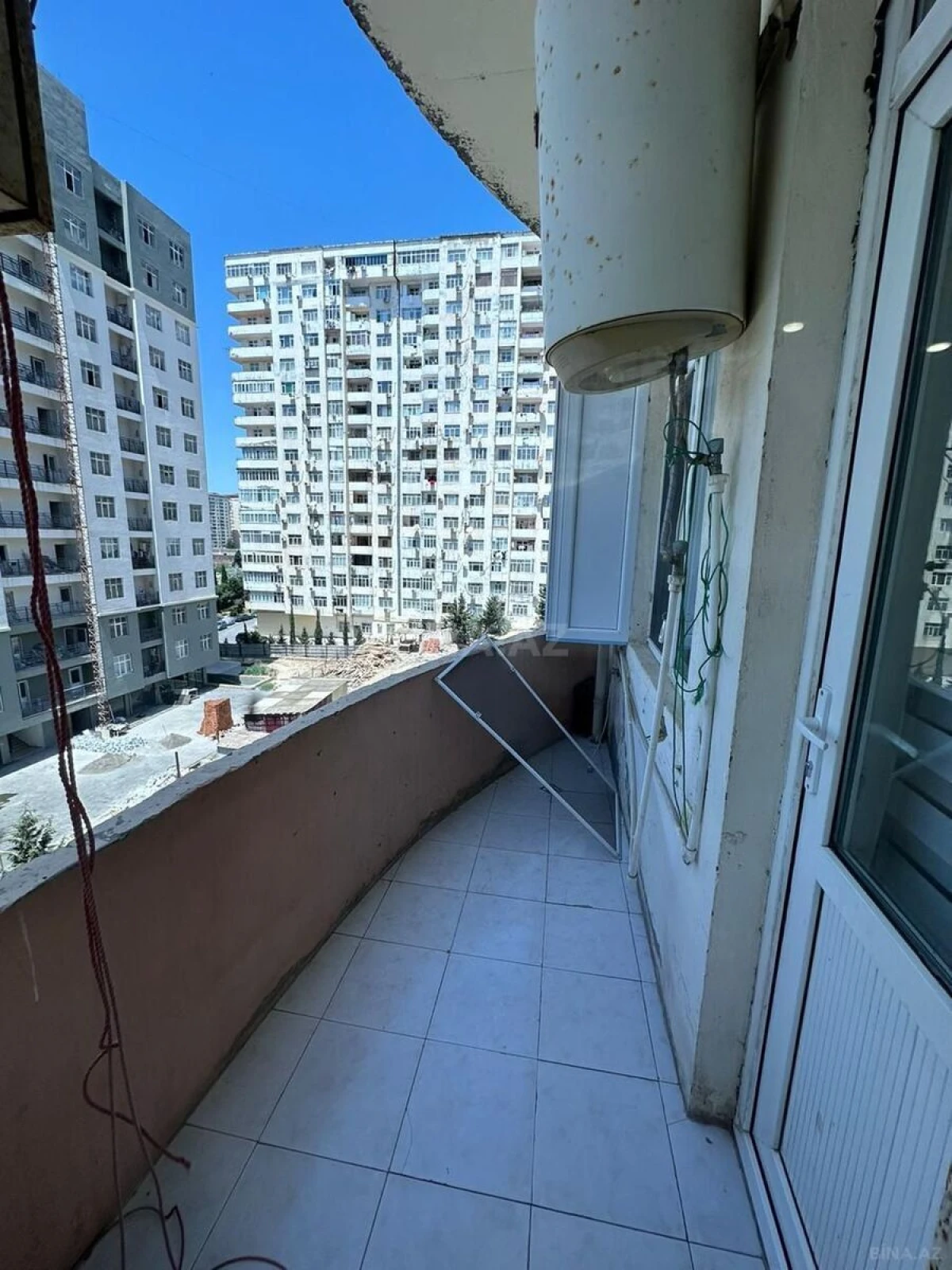 Kirayə verilir 2 otaqlı mənzil 110 m²