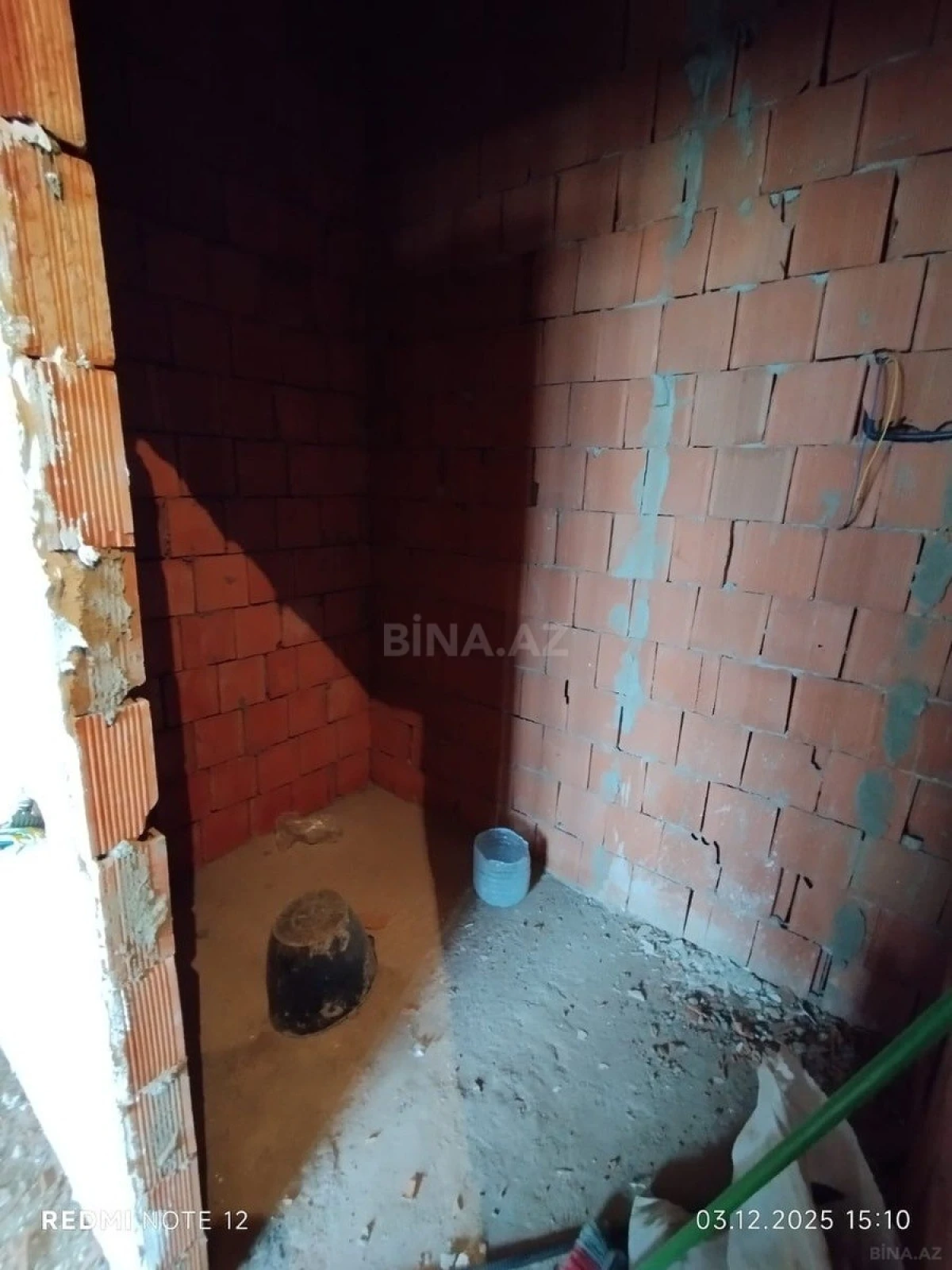 Satılır 3 otaqlı mənzil 68 m²