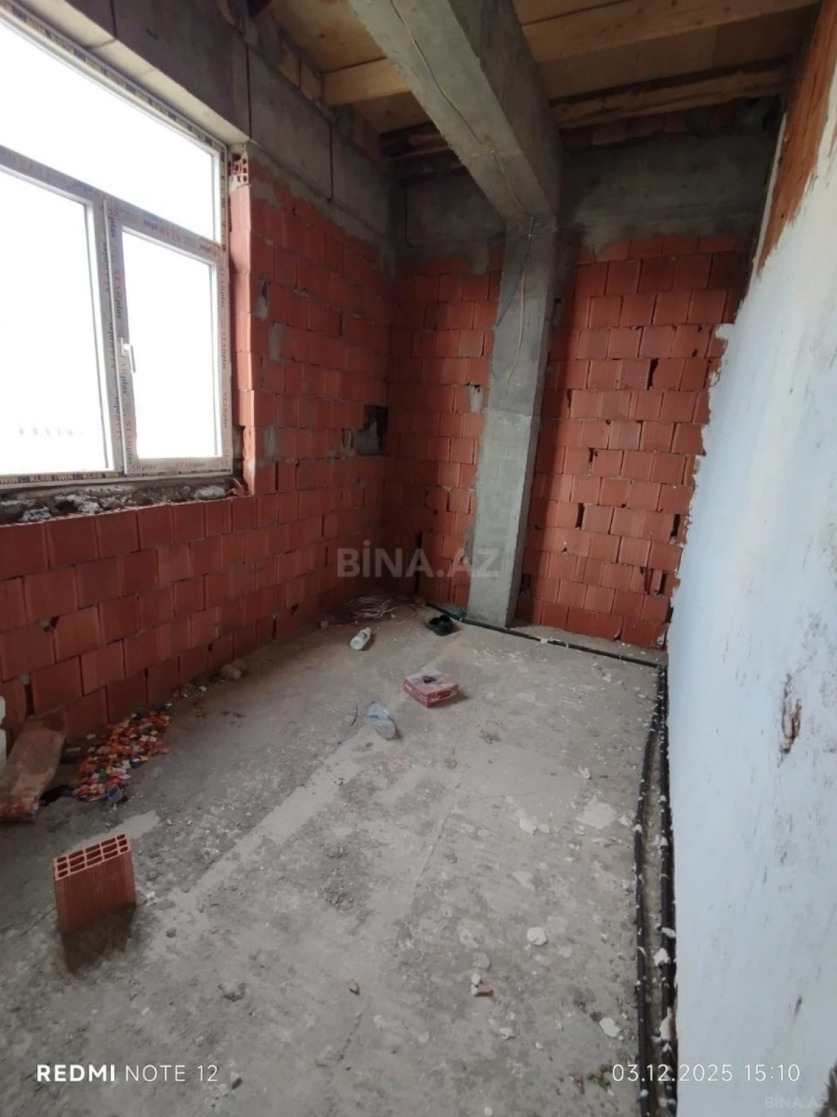 Satılır 3 otaqlı mənzil 68 m²