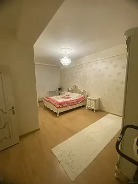 Satılır 3 otaqlı mənzil 125 m²