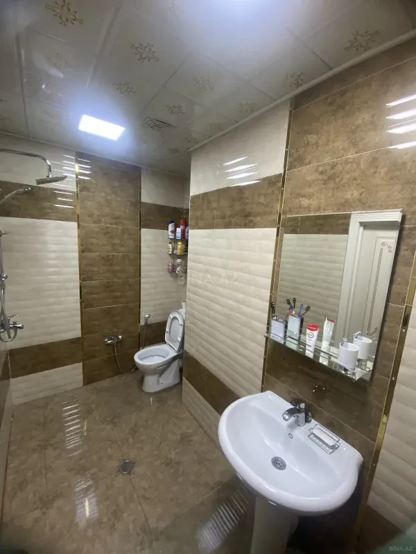Satılır 3 otaqlı mənzil 125 m²