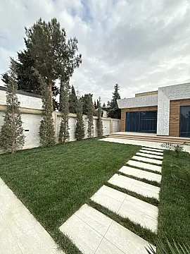 Satılır 5 otaqlı həyət evi 250 m²