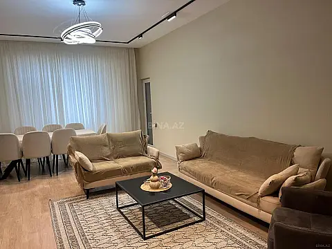 Satılır 3 otaqlı mənzil 102 m²