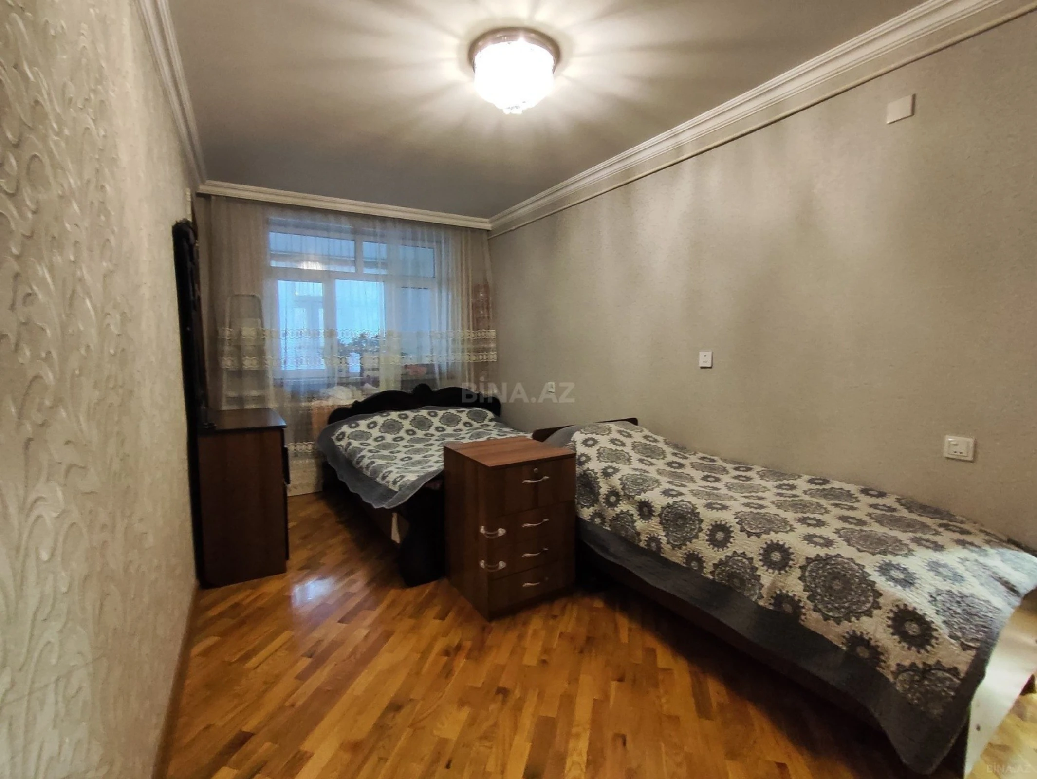 Satılır 4 otaqlı mənzil 85 m²