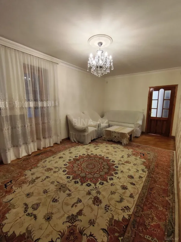 Satılır 4 otaqlı mənzil 85 m²