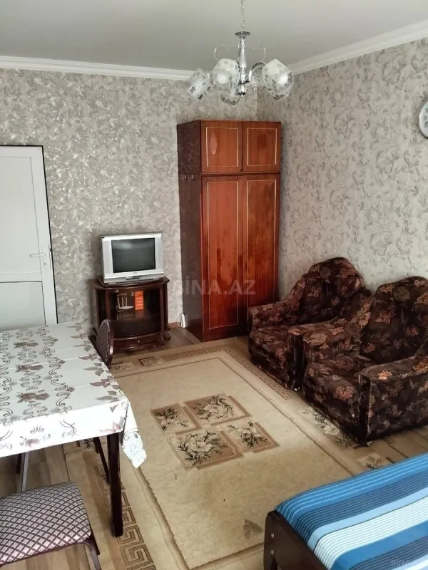 Kirayə verilir 1 otaqlı mənzil 40 m²