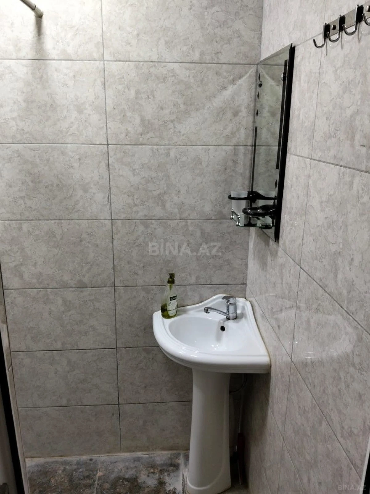 Kirayə verilir 1 otaqlı mənzil 40 m²