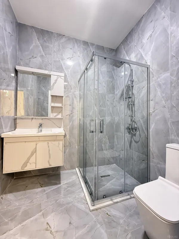 Satılır 4 otaqlı həyət evi 135 m²