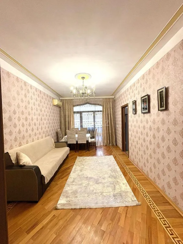 Kirayə verilir 2 otaqlı mənzil 64 m²