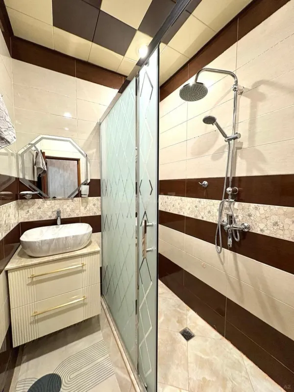 Kirayə verilir 2 otaqlı mənzil 64 m²