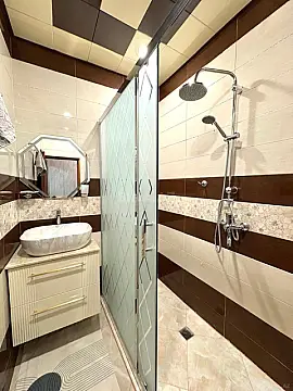 Kirayə verilir 2 otaqlı mənzil 64 m²