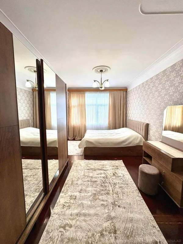 Kirayə verilir 2 otaqlı mənzil 64 m²