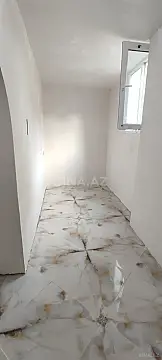Satılır 1 otaqlı mənzil 42.7 m²