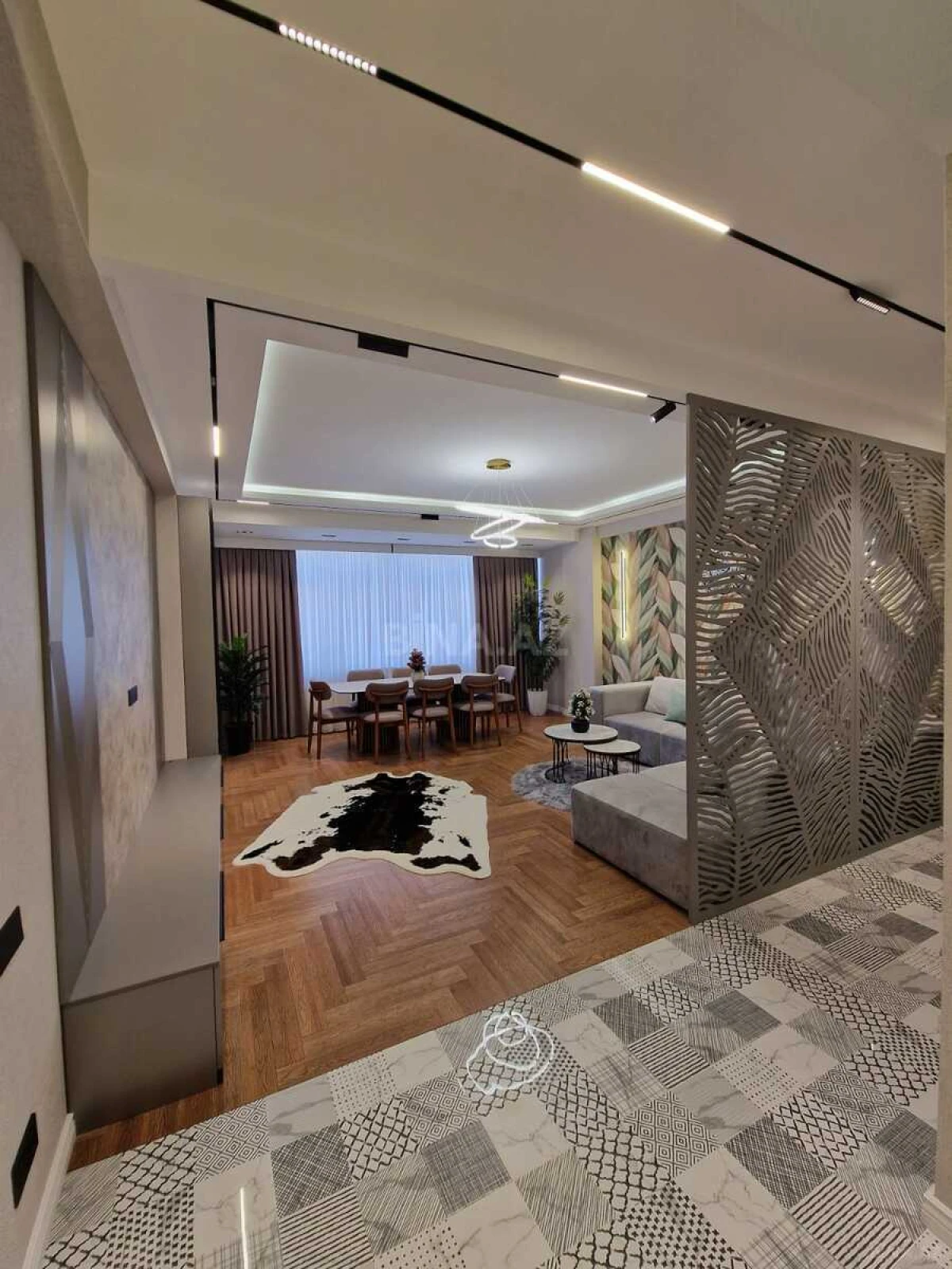 Satılır 3 otaqlı mənzil 112 m²