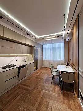 Satılır 3 otaqlı mənzil 112 m²