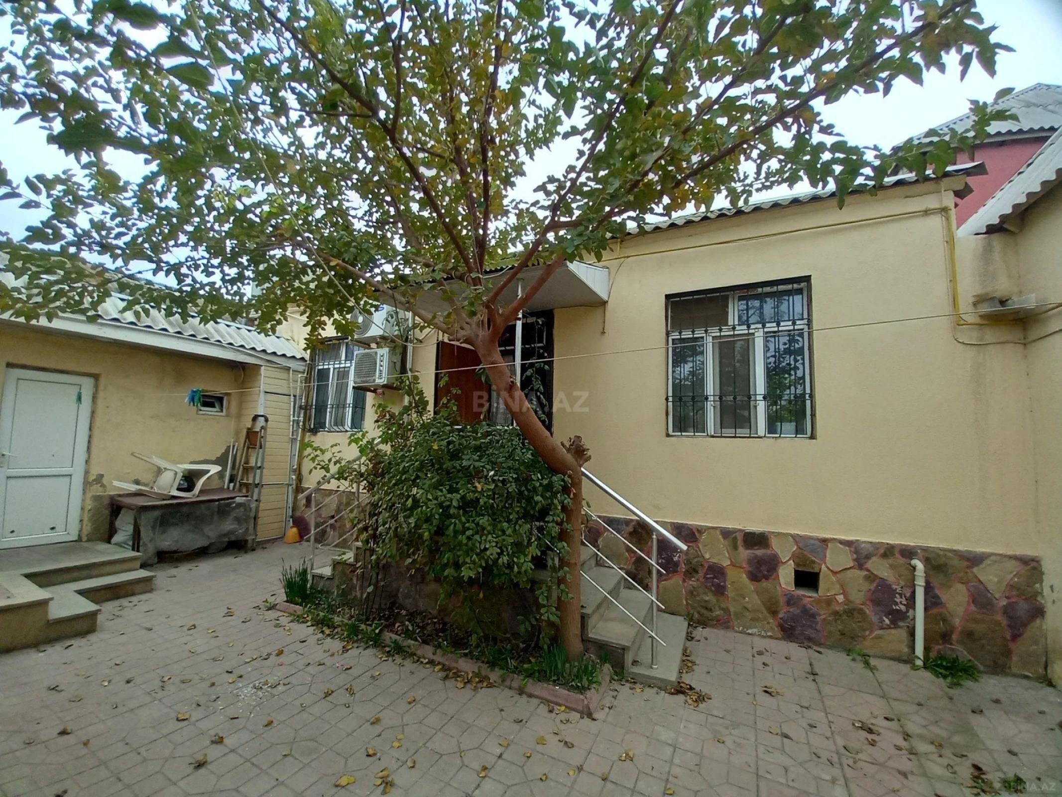 Satılır 3 otaqlı həyət evi 70 m²