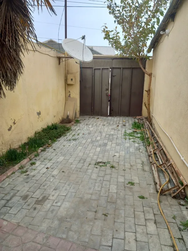 Satılır 3 otaqlı həyət evi 70 m²