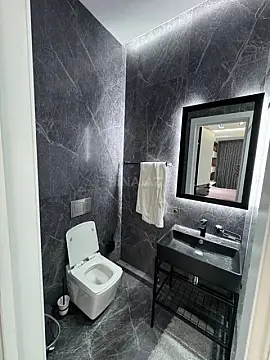 Kirayə verilir 2 otaqlı mənzil 90 m²