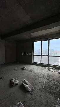 Satılır 2 otaqlı mənzil 96 m²